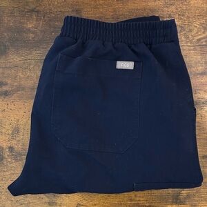 FIGS Technical Yola Skinny Straight Leg